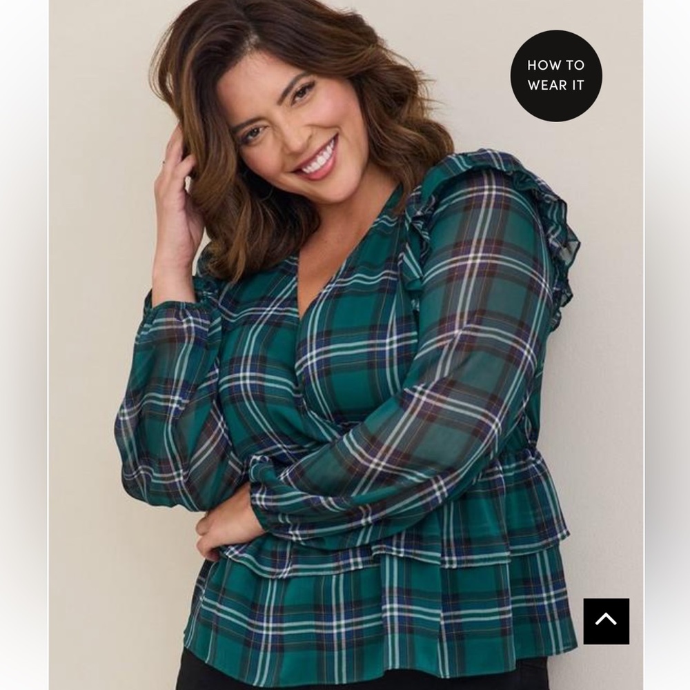 Torrid Chiffon ruffle peplum top